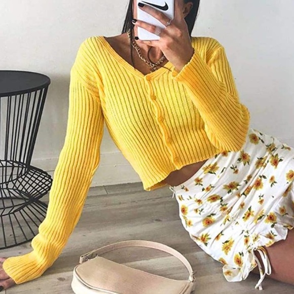 5 STAR ⭐️ rated Yellow Ribbed Button Up Sweater - Picture 2 of 4